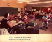 school_2.jpg (80065 bytes)